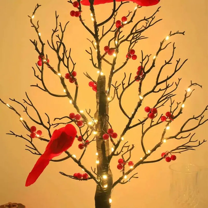 Heller Vintage-Baum mit Kardinälen