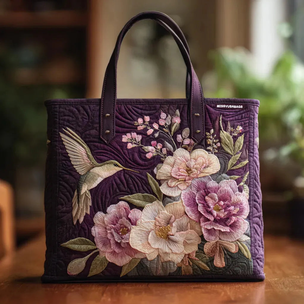 Gestepptes lila Tragetasche mit Kolibris und Orchideen