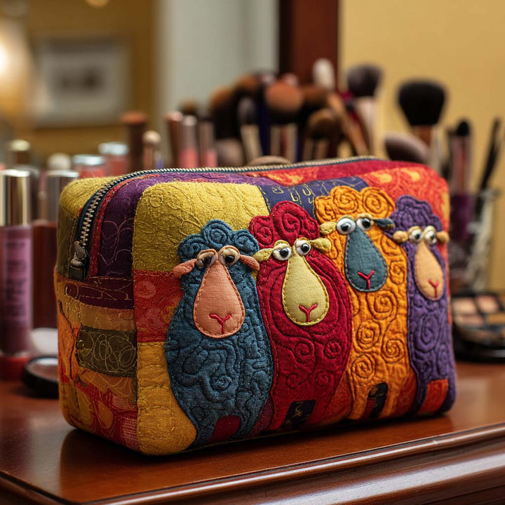 Gesteppte Kosmetiktasche mit Regenbogenschaf NCU0NT10390